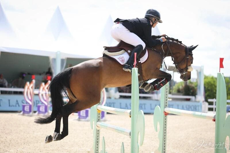 Photo de jules en compétition CSO dans l' Eure